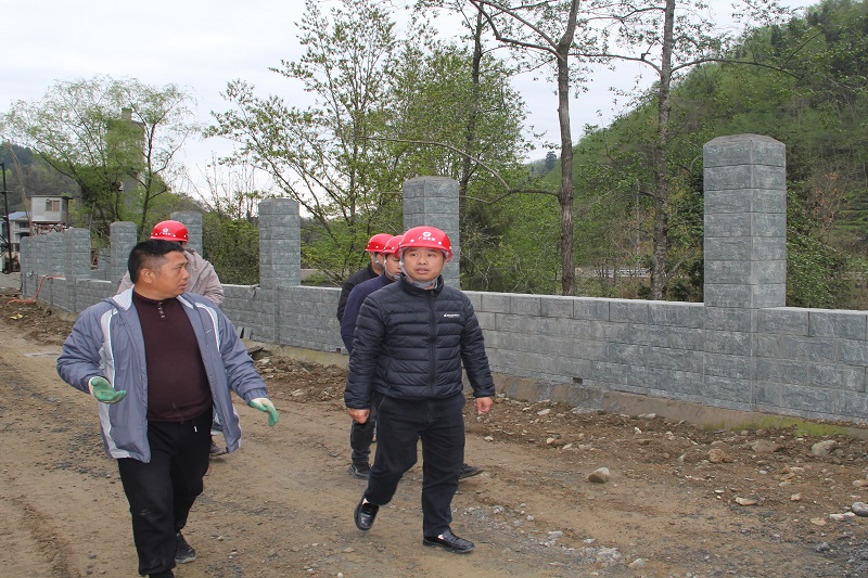 拼經(jīng)濟(jì)，比發(fā)展④┃范文偉進(jìn)行節(jié)前檢查