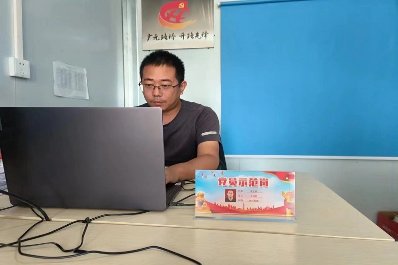 黨員示范崗┃亮身份樹標(biāo)桿，爭(zhēng)當(dāng)開路先鋒