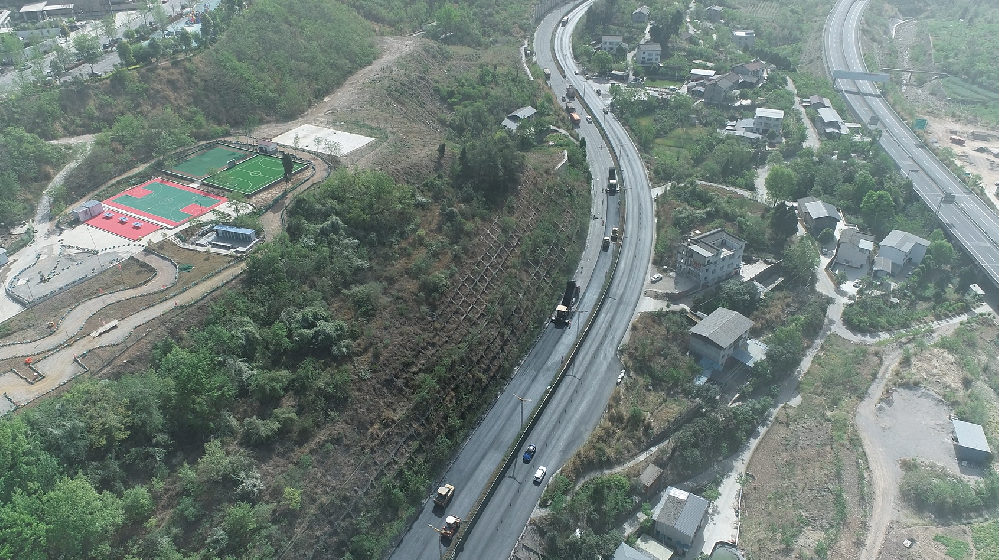 長道如弦，撥啟新章——G108線利州區(qū)瓷窯鋪至天立學(xué)校路口段大修工程項目建設(shè)側(cè)記