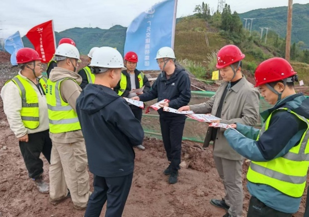 防火于未“燃”，安全記心間｜路橋集團(tuán)多措并舉開展消防宣傳月活動(dòng)